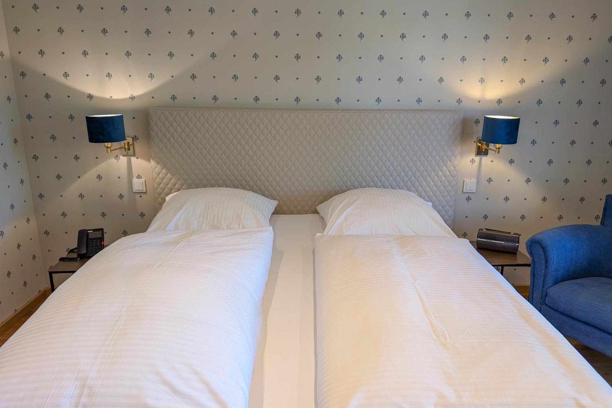 Hotel Restaurant Vinothek Lamm Bad Herrenalb Εξωτερικό φωτογραφία
