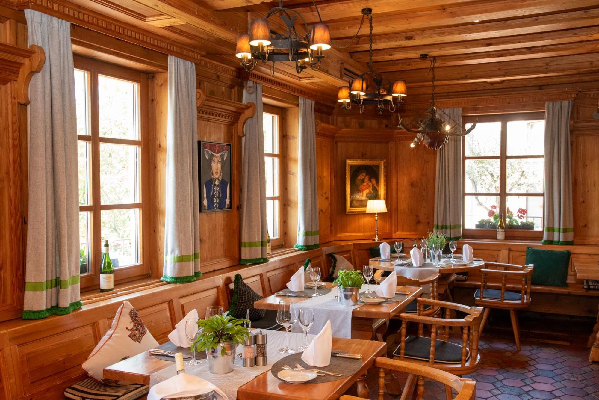 Hotel Restaurant Vinothek Lamm Bad Herrenalb Εξωτερικό φωτογραφία