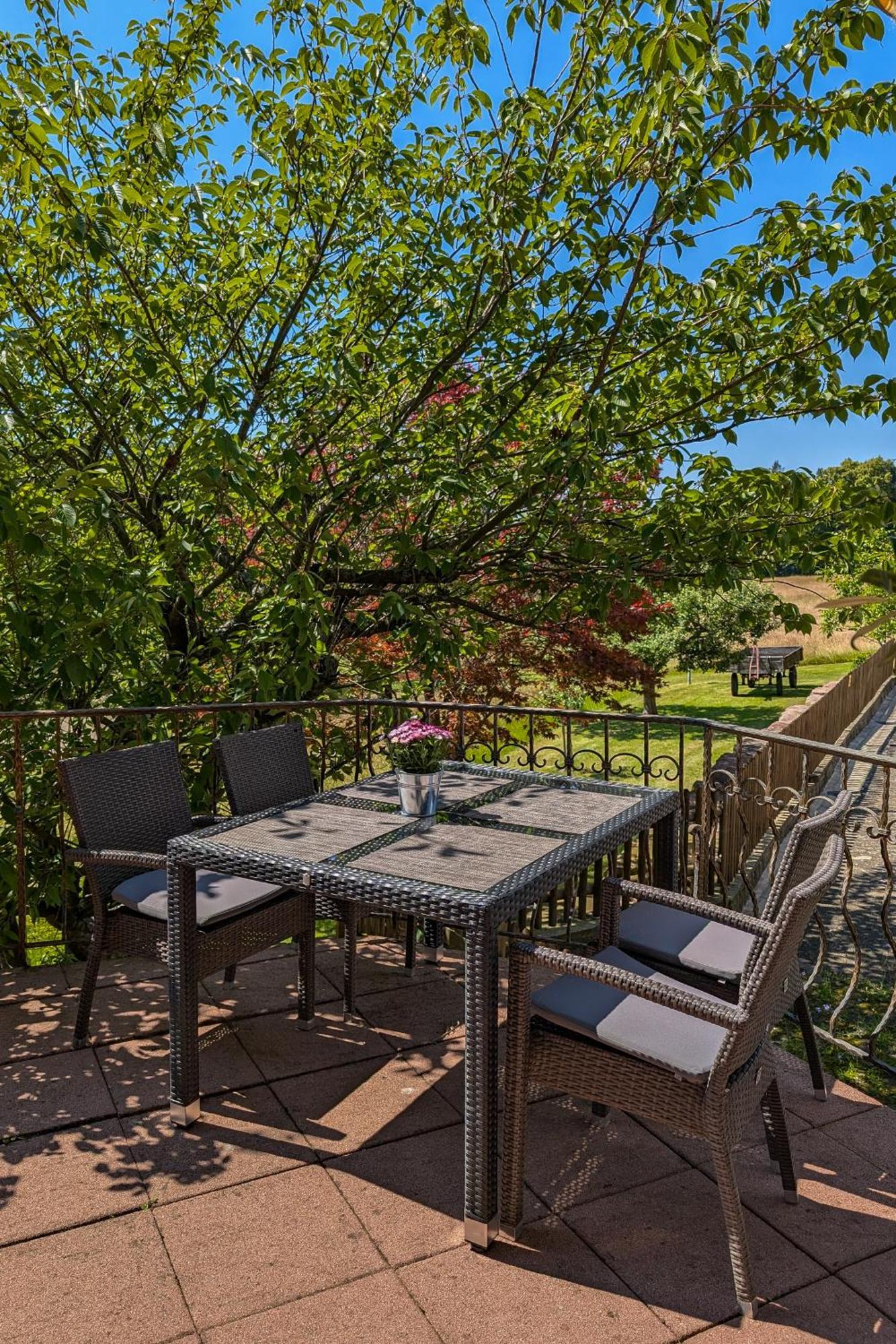 Hotel Restaurant Vinothek Lamm Bad Herrenalb Εξωτερικό φωτογραφία
