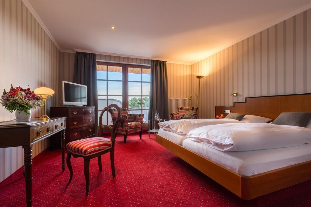 Hotel Restaurant Vinothek Lamm Bad Herrenalb Εξωτερικό φωτογραφία