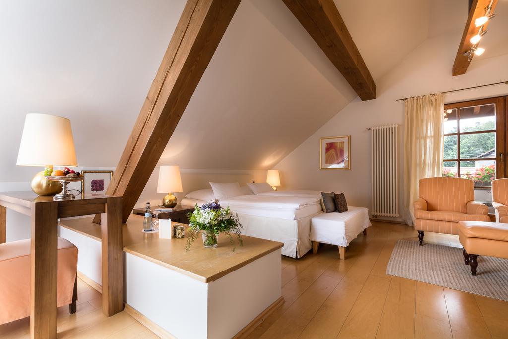 Hotel Restaurant Vinothek Lamm Bad Herrenalb Εξωτερικό φωτογραφία