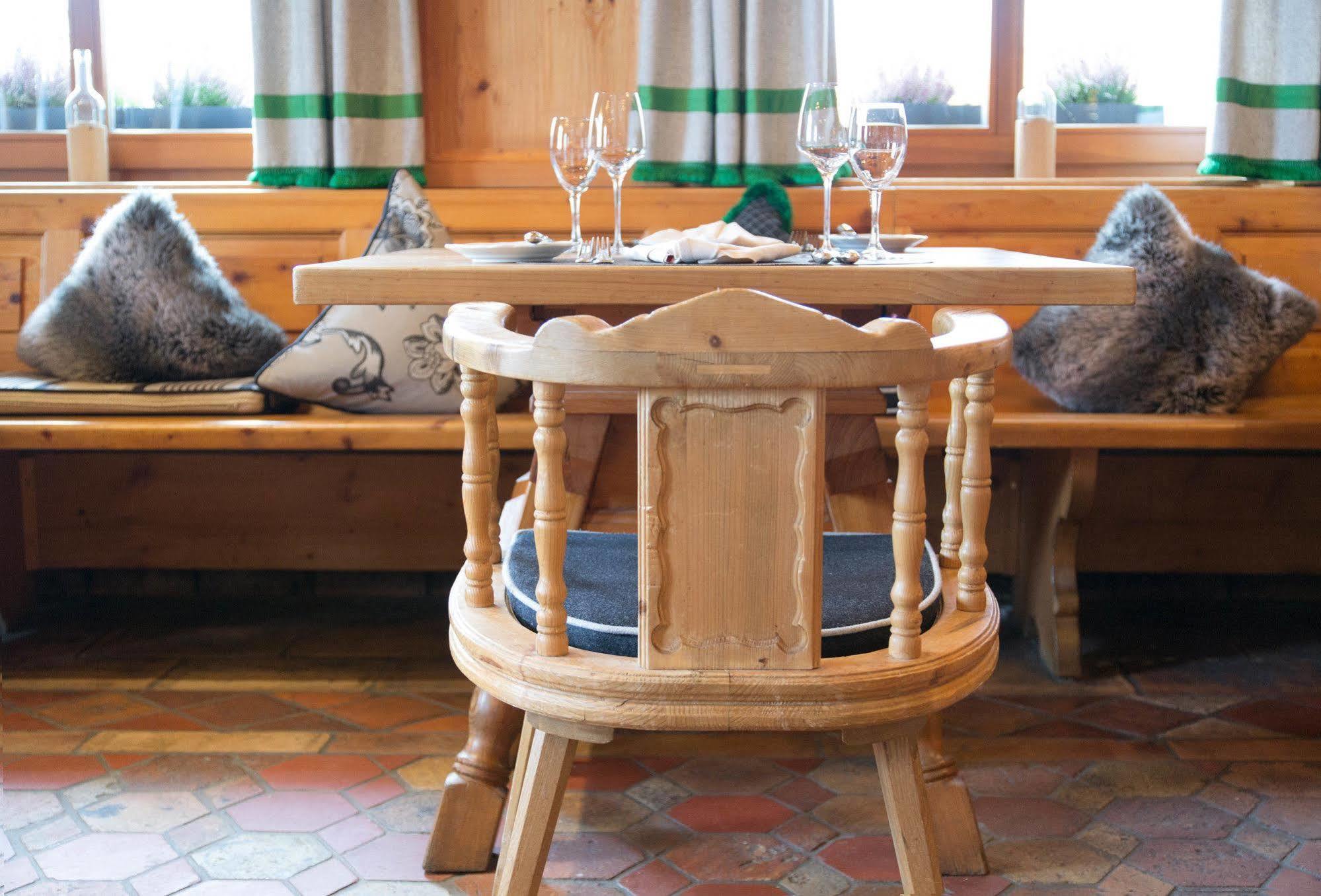 Hotel Restaurant Vinothek Lamm Bad Herrenalb Εξωτερικό φωτογραφία